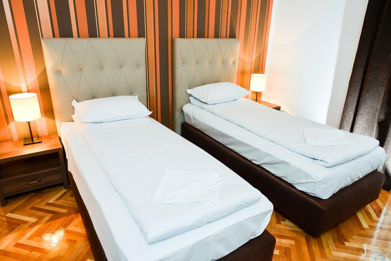 فندق Park House ديج المظهر الخارجي الصورة